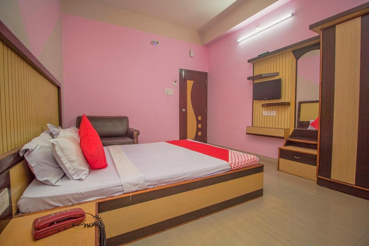 Отель Oyo 29778 Panchadeep Bhawan Falakata Экстерьер фото