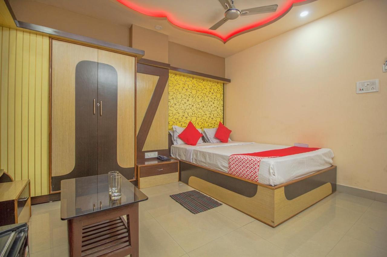 Отель Oyo 29778 Panchadeep Bhawan Falakata Экстерьер фото